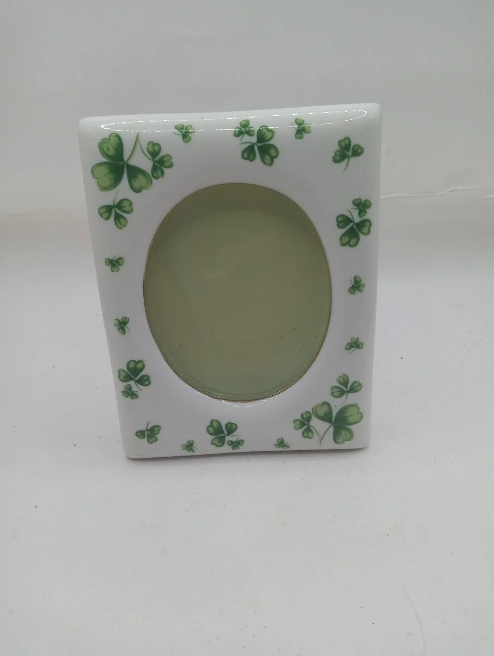 Lefton Porcelain Irish Picture Frame Shamrocks